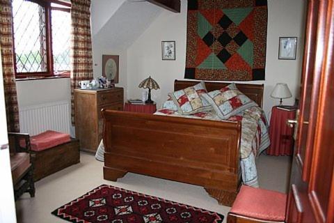 Bed and Breakfast Ty Carreg Лланвртид-Уэлс Номер фото
